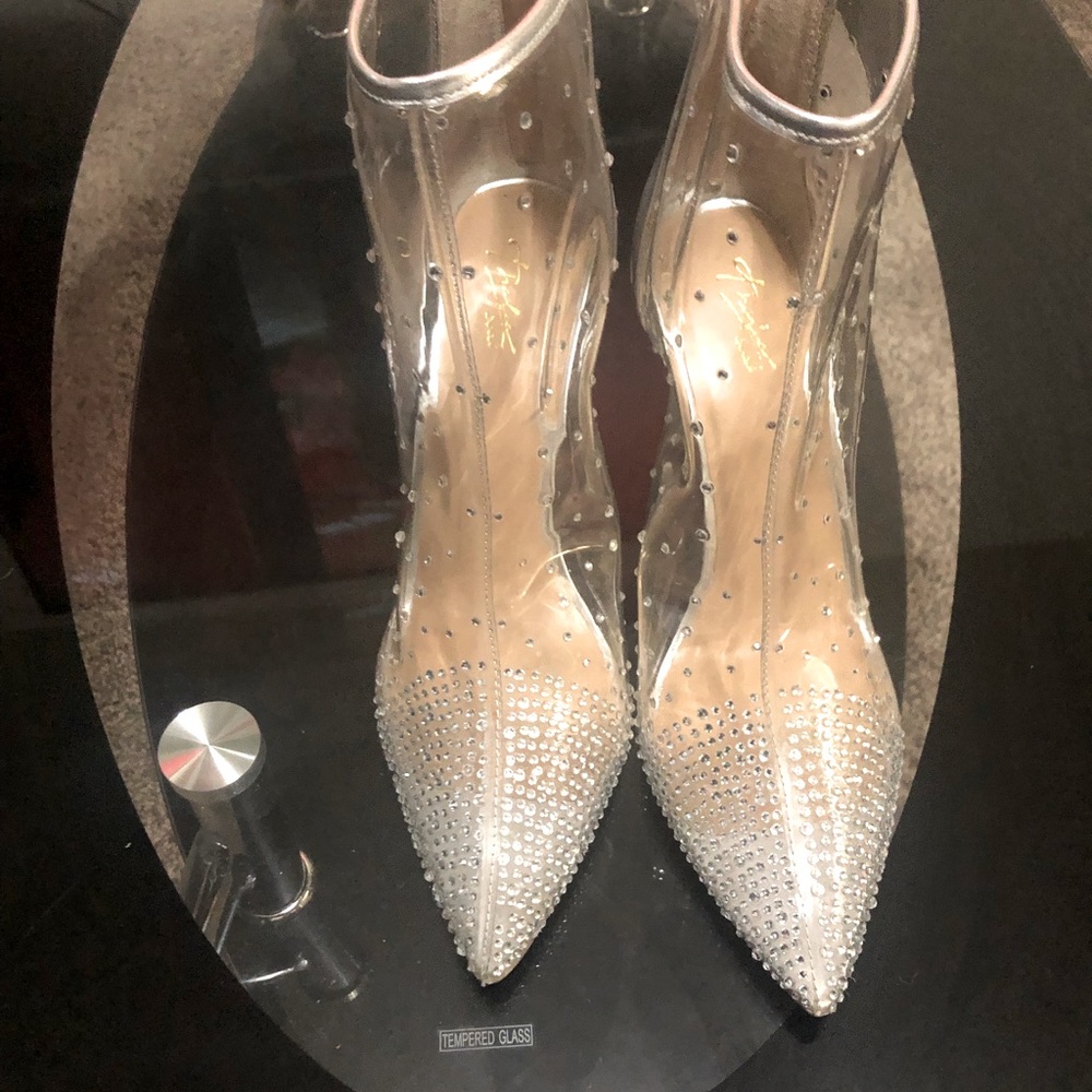 See through studded boots - Picture 3 of 5